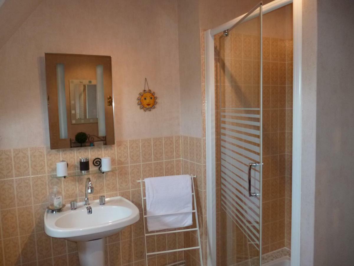 La Grainvillaise Grainville-Sur-Odon Ngoại thất bức ảnh